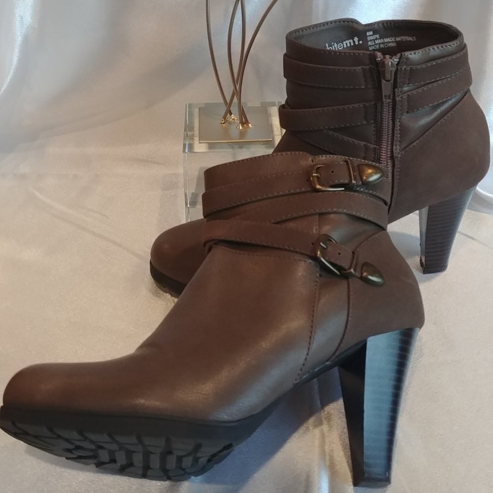 White Mountain Faux Leather Uptown-Heeled Ankle Booties